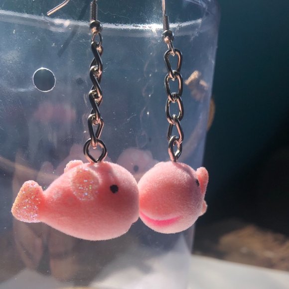 Pink Fish Earrings - Picture 4 of 4
